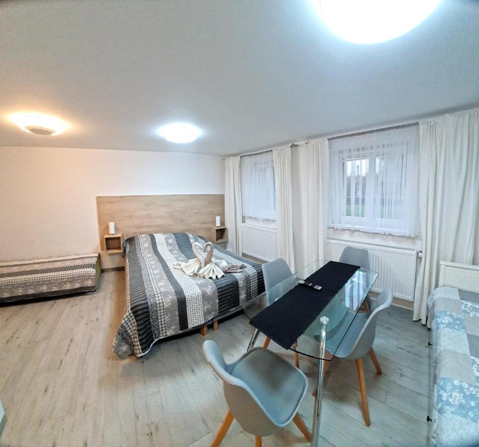 Ferienwohnung Viator Stolpmünde Exterior foto